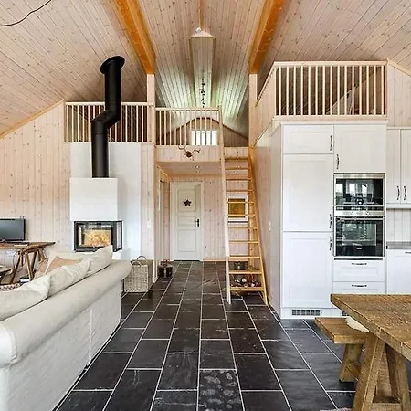 11 Person In Favang-by Traum * Favang